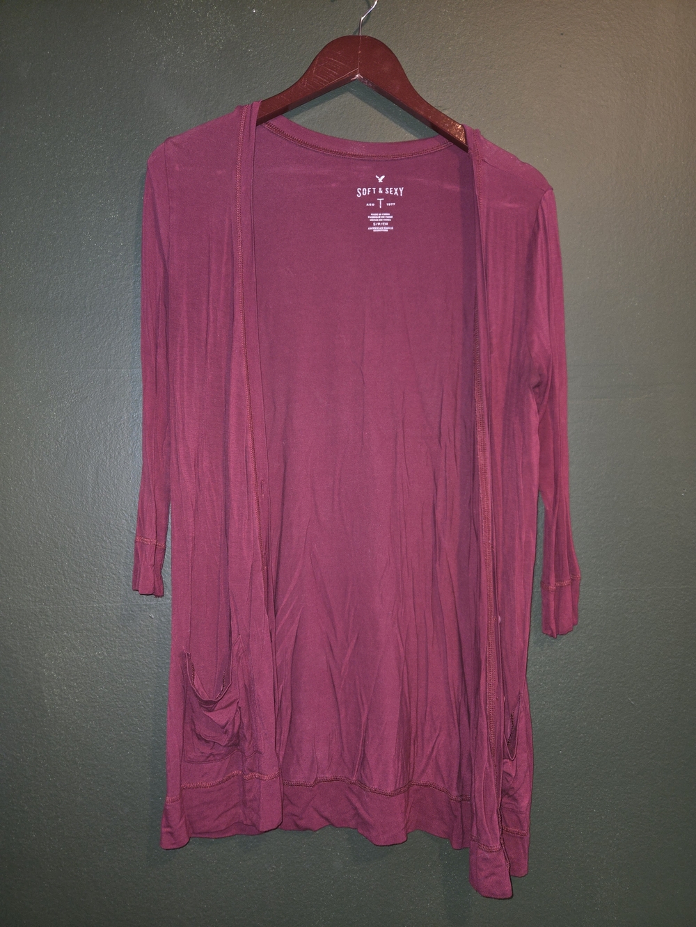 American Eagle Outfitters Soft & Sexy Open Front Cardigan in Deep Berry